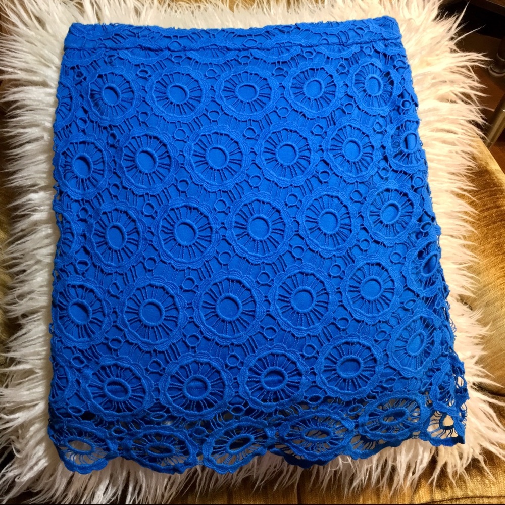 Gorgeous Blue Crochet Lace Overlay Skirt, Sz 2